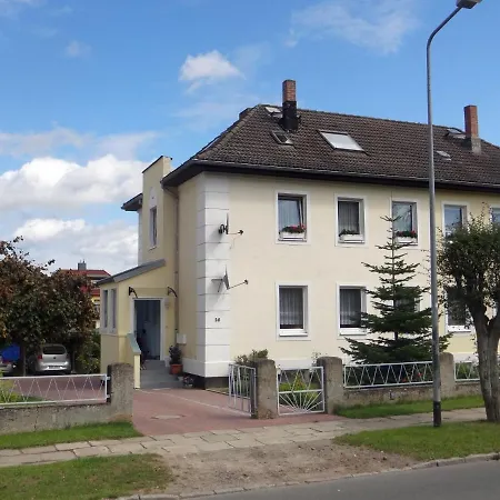 Welcoming Apartment With Garden, Terrace, Barbecue Bad Doberan Exterior photo